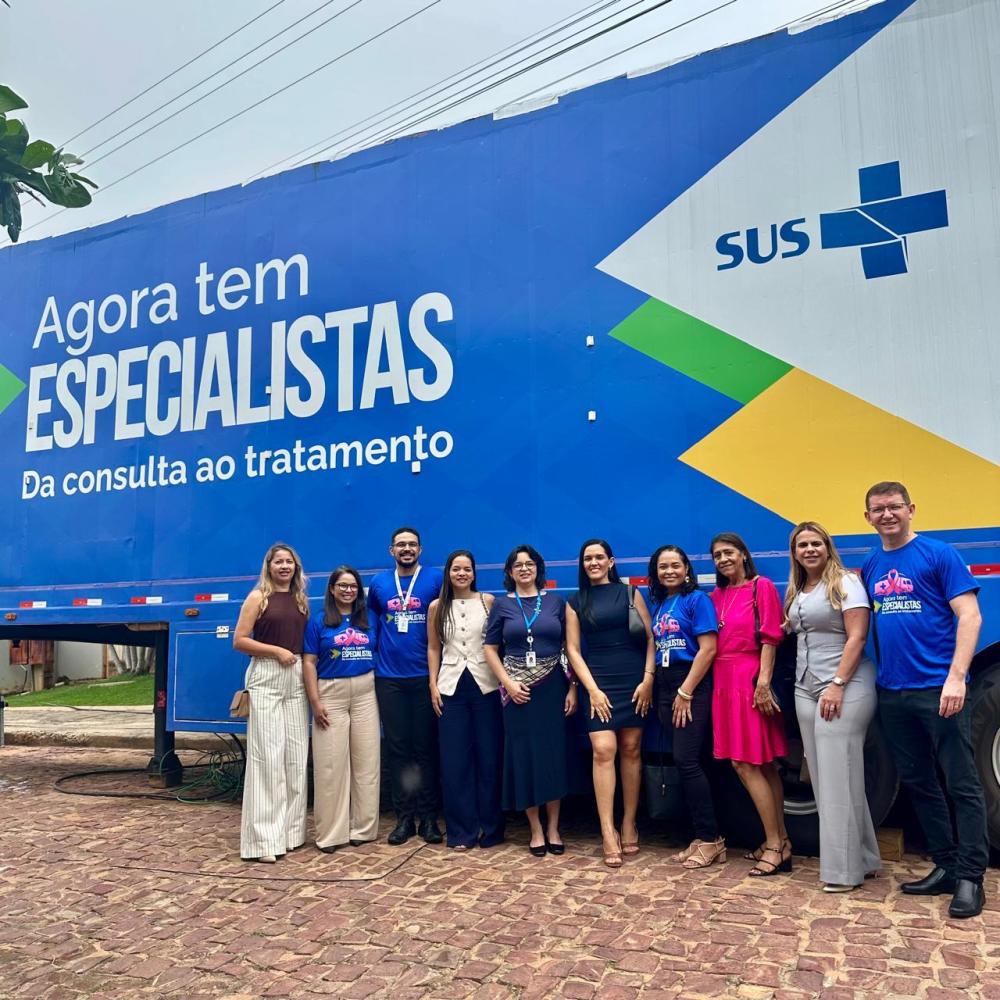 Cristino Castro participa do lançamento da Carreta da Saúde da Mulher em Bom Jesus
